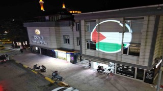 Filistin için birlik mesajı: Belediye ve araçları bayraklarla donatıldı