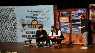 Filistinin çığlığı Aynalar oyunu ile Başiskelede yankılandı