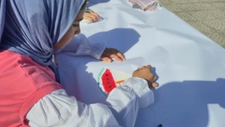 Filistinli Çocuklar İçin Çiz etkinliği