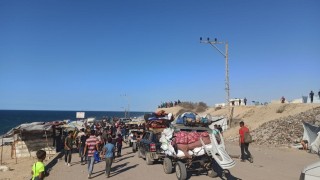 Filistinliler, ateşkesin yürürlüğe girmesiyle Gazze şehrine dönüyor