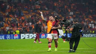 Galatasaray, Bodo/Glimt galibiyetini taraftarıyla kutladı