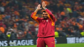 Galatasaray: İlkay Gündoğanın sağ arka adalesinde orta düzeyde strain tespit edildi