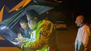 Gazeteciye tepki gösteren alkollü sürücüye baba azarı