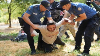 Gaziantepte terör tatbikatında kendini rolüne kaptıranları ekipler güçlükle sakinleştirdi