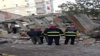 Gebzede bina çöktü: Çok sayıda ekip sevk edildi