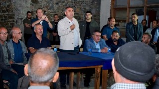 Geçer: “Halka hizmetin partisi, ayrısı gayrısı olmaz”