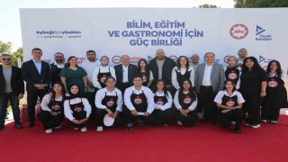 Geleceğin şefleri Yüreğirde yetişecek