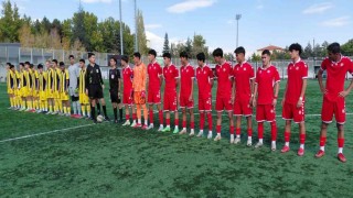 Gelişim Ligi U-17: Talas Belediyespor: 0 - Sivasspor: 4