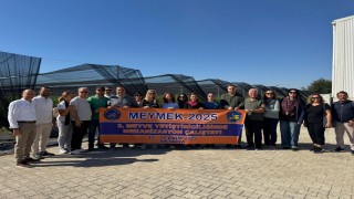 Genç ziraat mühendislerine seslenen Prof. Dr. Cengiz Toker: Bu bir bayrak yarışı. Biz bir yere kadar getirdik, sizler daha ileriye taşıyacaksınız