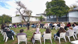 Gençler Nilüferin Üçpınar Mahallesinde bir araya geldi