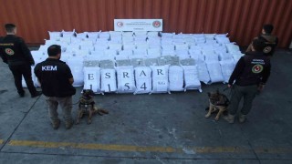 Gümrükler Muhafaza Ekiplerince, toplam 809 milyon lira değerinde uyuşturucu madde ele geçirildi