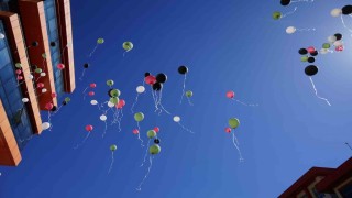 Gümüşhanede Gazze için balonlar gökyüzüne bırakıldı