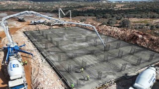 Hatay Büyükşehir Belediyesi, Yukarıokçular Mahallesinde çok amaçlı salon inşaatına başladı