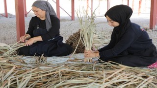 Hatay’da Su Sümbülleri El Sanatlarına Dönüşüyor
