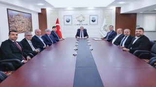 Hayırsever iş adamından Nusaybine öğretmenevi ve 2 okul