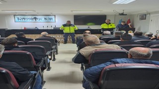 Hayraboluda okul servisi şoförleri ve rehber personeller bilgilendirildi