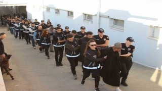 Helikopterlerin gözetiminde Bayğaralarçetesi adliyeye sevk edildi