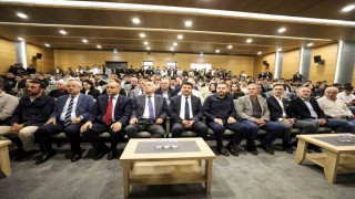 Hendek MYOda ilk dersi rektör ve OSB başkanı verdi