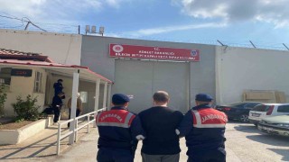 Hırsızlık suçundan aranan şahıs yakalandı