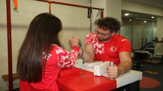 Hoca ve öğrencisinden çifte şampiyonluk