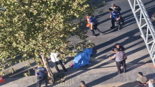 Husumetlileri tarafından mahalleden gönderilen şahıs silahlı saldırıda öldü