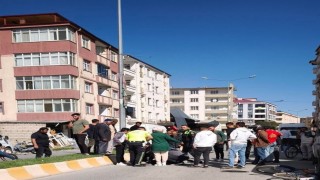 Iğdırda otomobil motosiklete çarptı: 1 yaralı