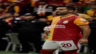 İlkay Gündoğan ilk golünü derbide attı