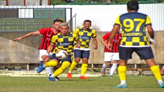 İmren Alaçatıspor, Güzelbahçe Belediyesporu 2-1 mağlup etti