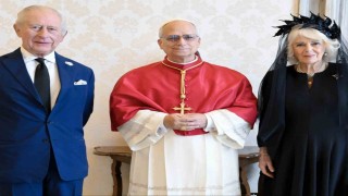 İngiltere Kralı ile Papa 491 yıl sonra ilk kez birlikte dua etti