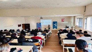 İş hayatında iletişim önemli