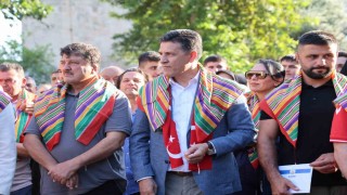 İsmet Atlı Karakucak Güreşleri, şampiyonlar kortejiyle başladı