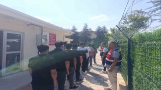 Ispartada 81 yabancı uyruklu düzensiz göçmen yakalandı