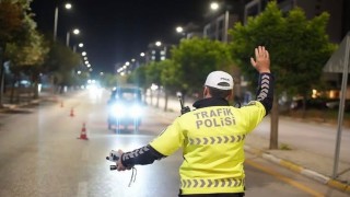 Ispartada modifiyeli araçlara gece denetimi