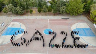 Ispartalı minikler Gazze için tek yürek oldular