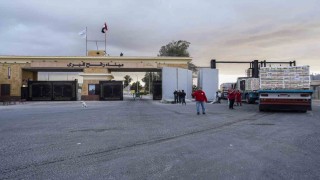 İsrail: Refah Sınır Kapısının sivillerin geçişine açılmasına yönelik hazırlıklar sürüyor