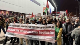 İsrailin Sumud Filosuna saldırısı İsrail Başkonsolosluğu önünde protesto edildi
