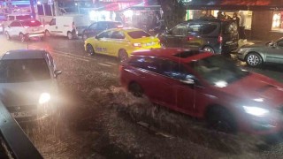 İstanbulda beklenen yağış başladı