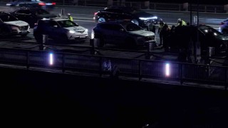 İstanbulda köprüden atlamak isteyen kadını müzakereci polis böyle ikna etti