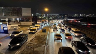 İstanbulda trafik yoğunluğu yüzde 80e ulaştı