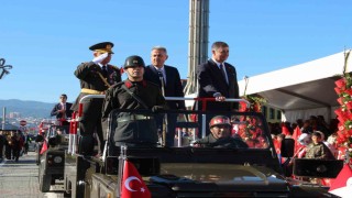 İzmirde Cumhuriyet Bayramı coşkusu