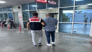 İzmirde DEAŞ operasyonu: 4 gözaltı