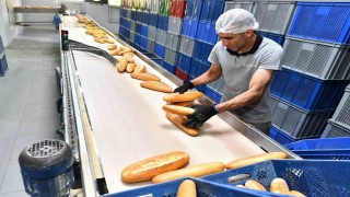 İzmirde Halk Ekmeke zam: 210 gram ekmek 10 TL oldu