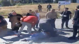 İzmirde otomobil ile motosiklet çarpıştı: 15 yaşındaki sürücü hayatını kaybetti