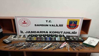 Jandarma ekiplerinden kaçak saat operasyonu