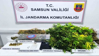 Jandarma evin deposunda bidona ekili uyuşturucu ele geçirdi