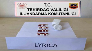 Jandarmadan uyuşturucu operasyonu: 28 adet lyrica ele geçirildi
