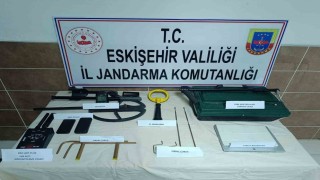 Kaçak kazı yapan 5 şahıs suçüstü yakalandı