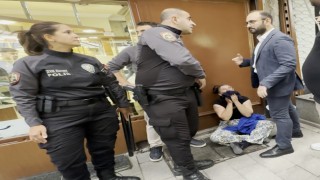 Kadının sahte altın oyunu kapalı çarşıda bozuldu