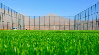 Kahramanmaraşta 11 ilçeye 35 yeni sentetik saha