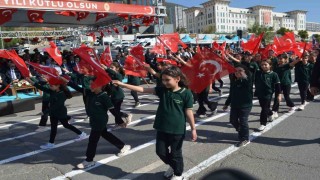 Kahramanmaraşta Cumhuriyet Bayramının 102. yıl dönümü kutlandı